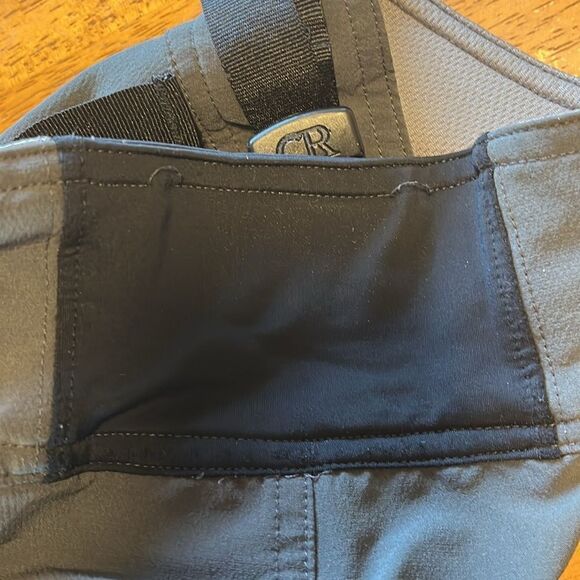 ADJUSTABLE WAIST CLUB RIDE APPAREL SIZE MEDIUM 11” SHORTS - Picture 2 of 14